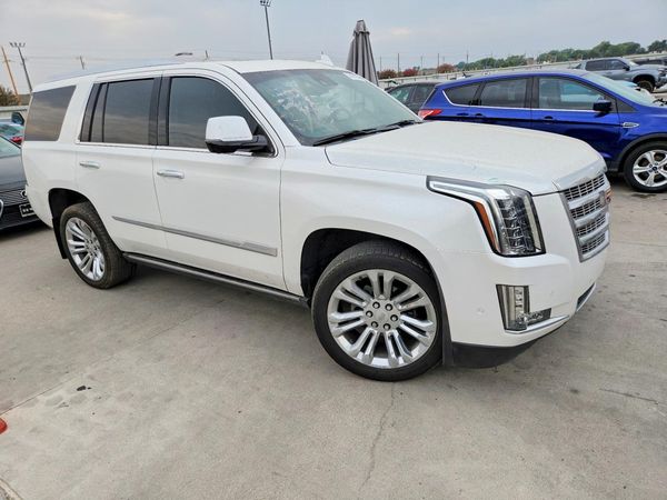 2018 CADILLAC ESCALADE