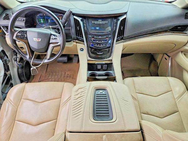 2018 CADILLAC ESCALADE