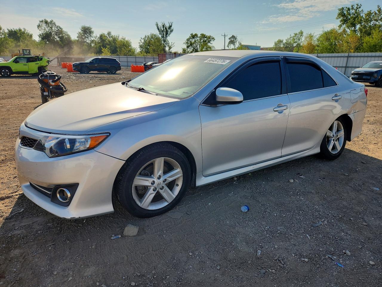 2014 TOYOTA CAMRY