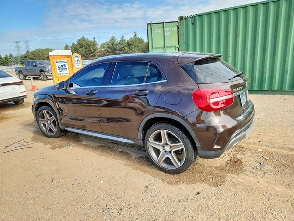 2017 MERCEDES-BENZ GLA