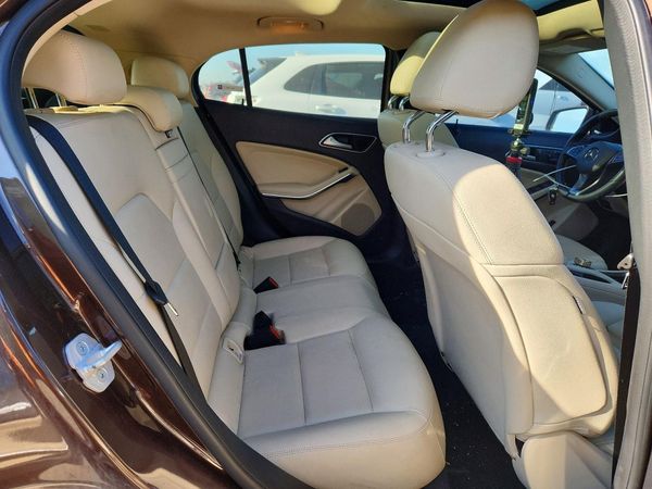 2017 MERCEDES-BENZ GLA