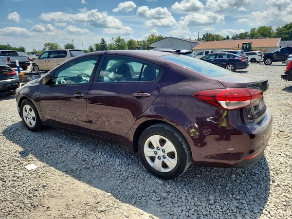 2017 KIA FORTE LX Base