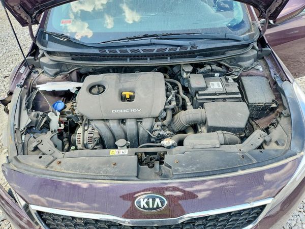 2017 KIA FORTE LX Base