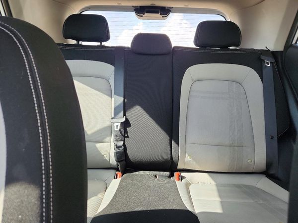 2020 HYUNDAI VENUE SEL, Denim