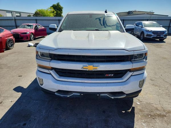 2018 CHEVROLET SILVERADO LT