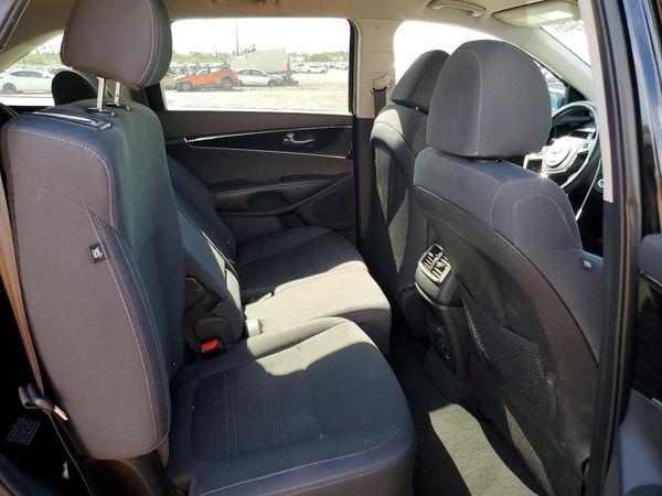 2019 KIA SORENTO L, LX, S