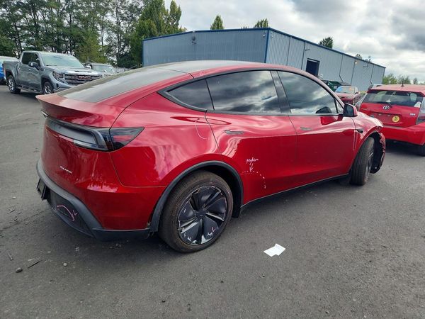 2026 TESLA MODEL Y