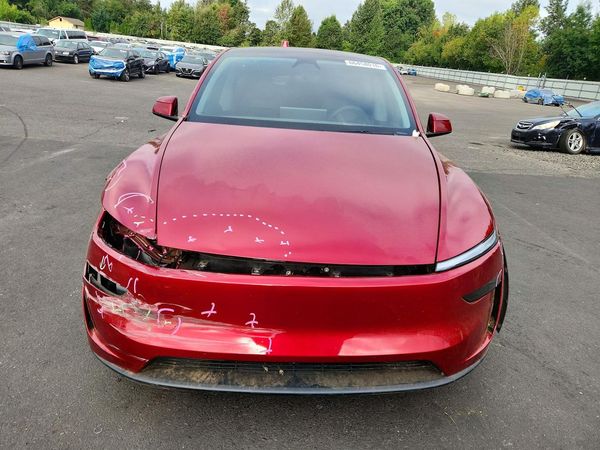 2026 TESLA MODEL Y