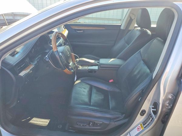 2013 LEXUS ES