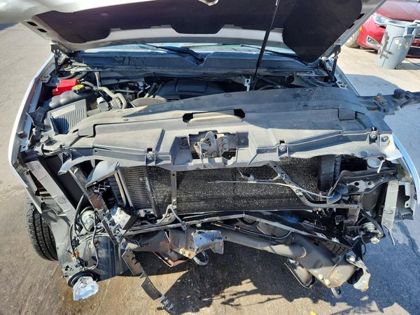 2013 CHEVROLET TAHOE LT