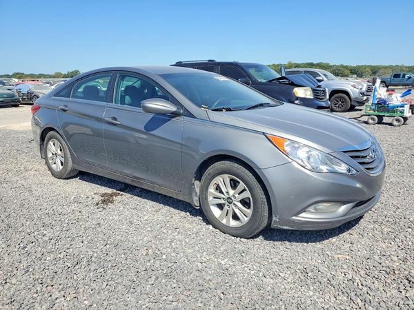 2013 HYUNDAI SONATA GLS/ GLS Popular
