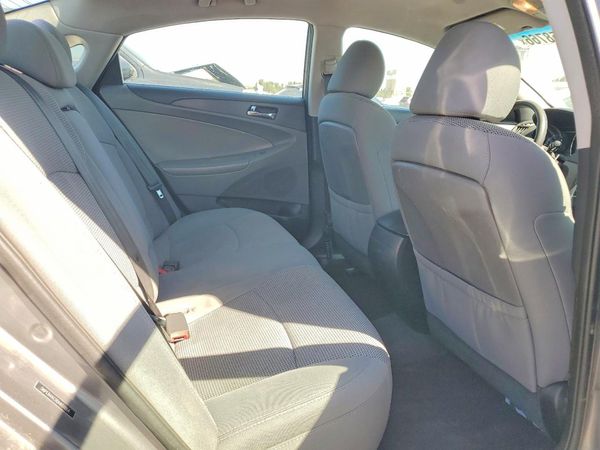 2013 HYUNDAI SONATA GLS/ GLS Popular