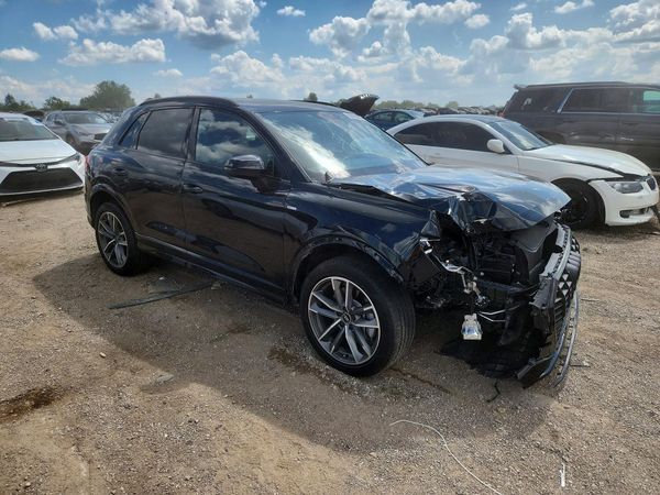 2024 AUDI Q3