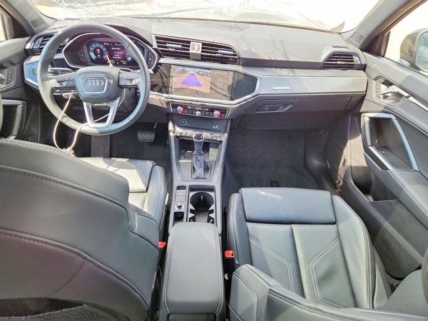 2024 AUDI Q3