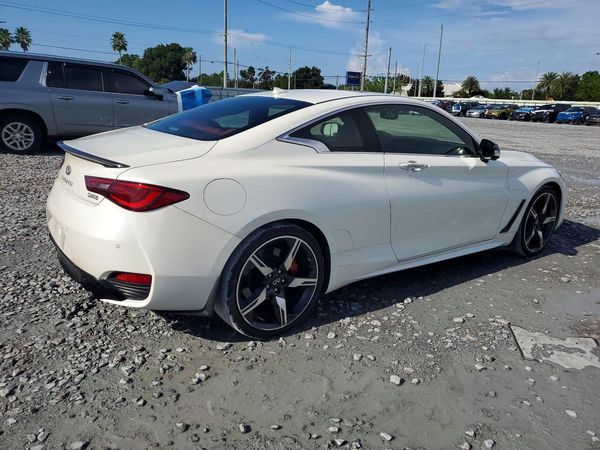 2022 INFINITI Q60