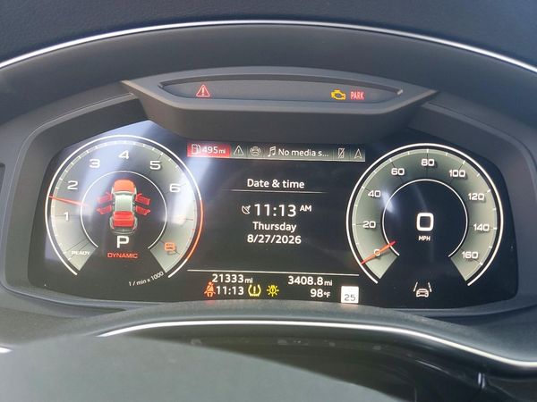 2025 AUDI Q8