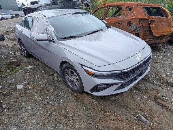 2025 HYUNDAI ELANTRA