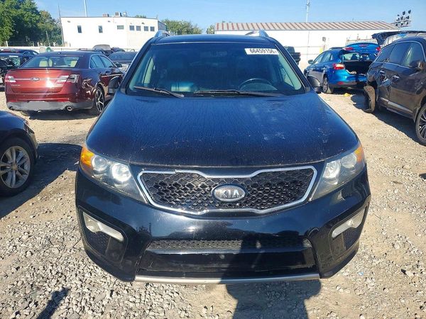 2012 KIA SORENTO TOP (High Grade)