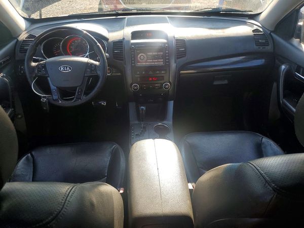2012 KIA SORENTO TOP (High Grade)