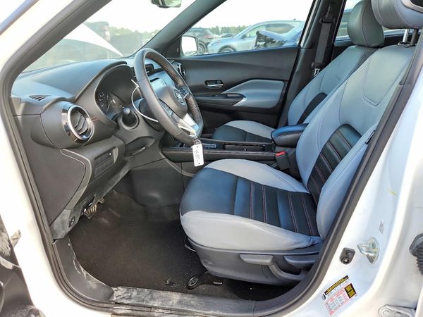 2021 NISSAN KICKS SR