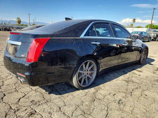 2015 CADILLAC CTS Luxury