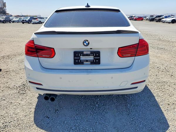 2017 BMW 330