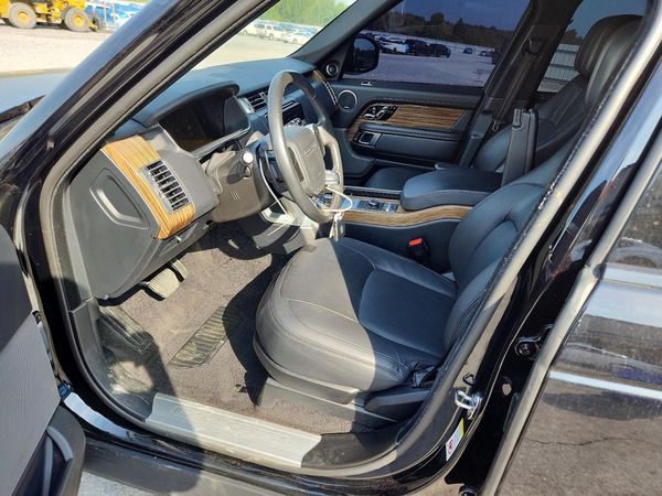 2019 LAND ROVER RANGE ROVER