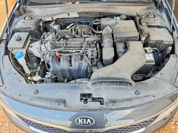 2016 KIA OPTIMA GL