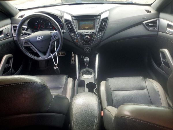 2016 HYUNDAI VELOSTER
