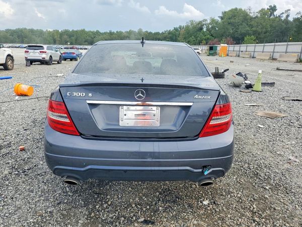 2013 MERCEDES-BENZ C C300