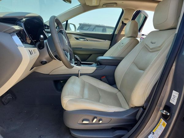 2018 CADILLAC XT5