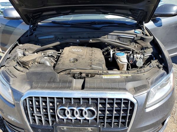 2017 AUDI Q5 quattro Premium Plus