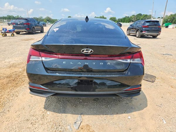 2022 HYUNDAI ELANTRA