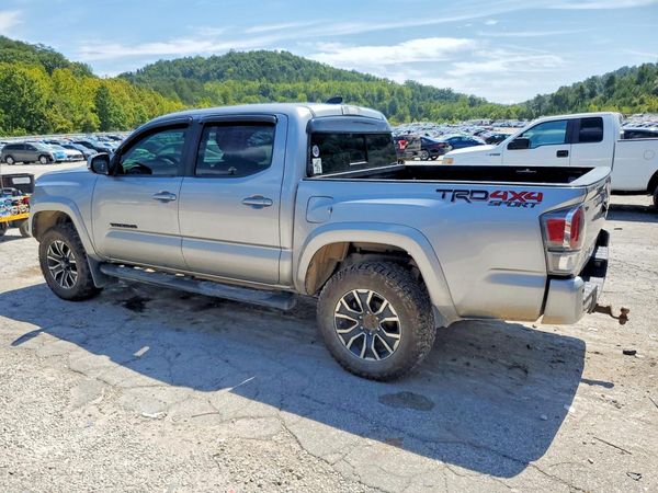 2020 TOYOTA TACOMA SR5