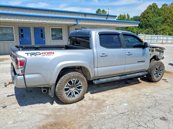 2020 TOYOTA TACOMA SR5