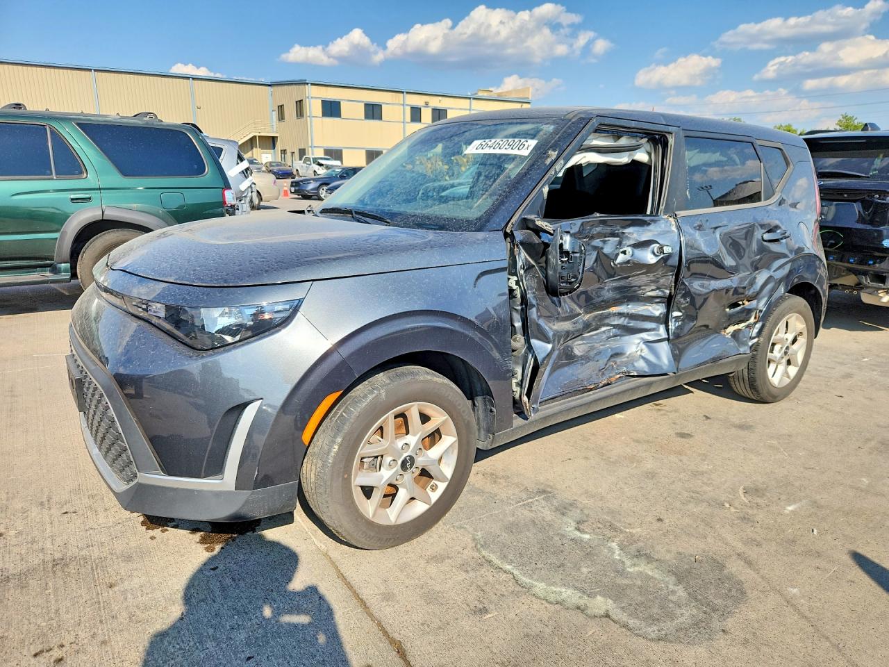 2023 KIA SOUL LX, S