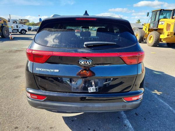 2017 KIA SPORTAGE LX