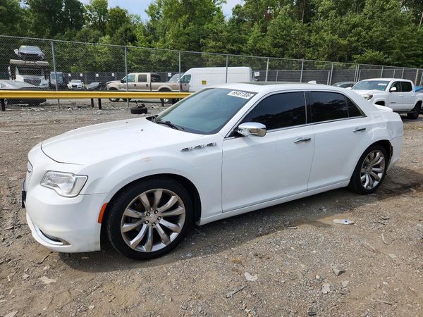 2018 CHRYSLER 300