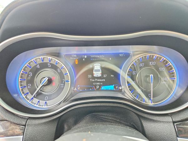 2018 CHRYSLER 300