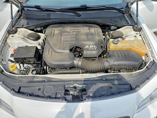 2018 CHRYSLER 300