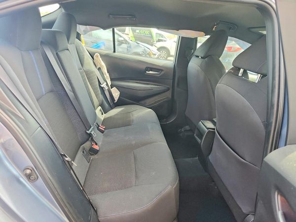 2021 TOYOTA COROLLA SE, CVT