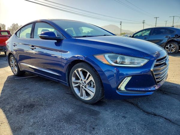 2017 HYUNDAI ELANTRA
