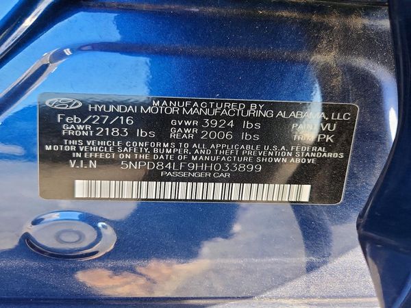 2017 HYUNDAI ELANTRA