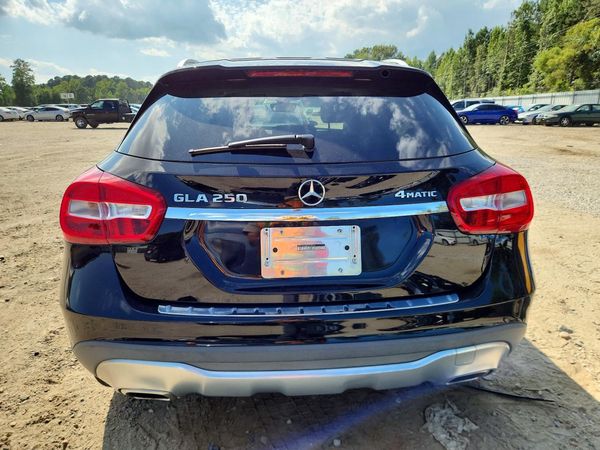 2018 MERCEDES-BENZ GLA GLA250-4M