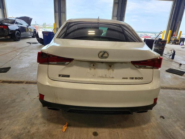 2017 LEXUS IS 300
