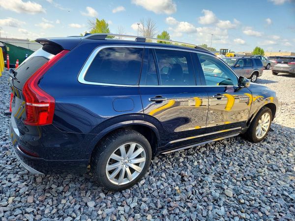 2016 VOLVO XC90 SV42 Momentum