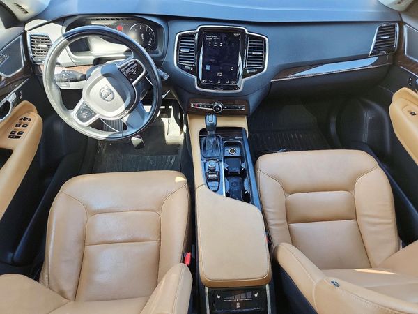 2016 VOLVO XC90 SV42 Momentum