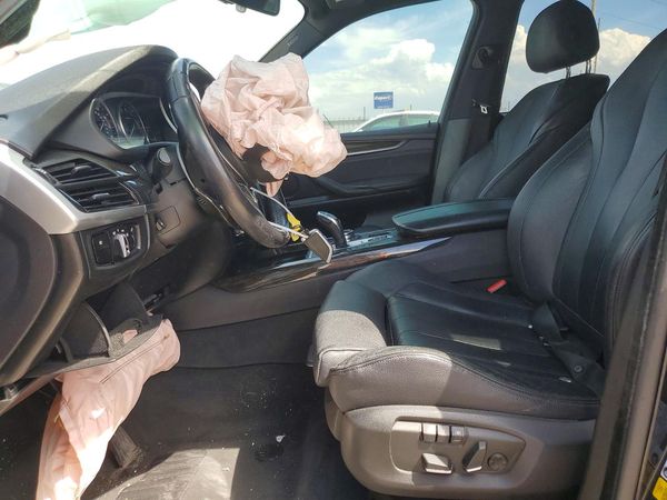 2014 BMW X5 xDrive35i — DENT
