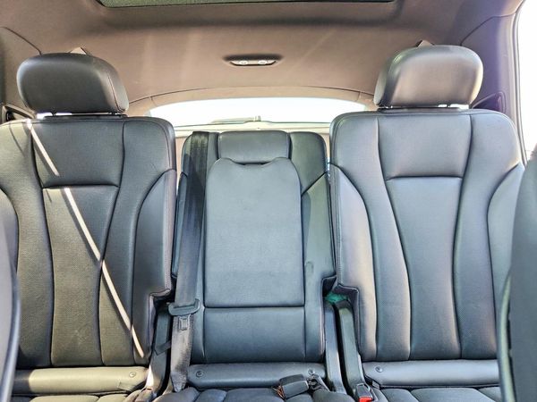 2017 AUDI Q7 quattro Premium Plus