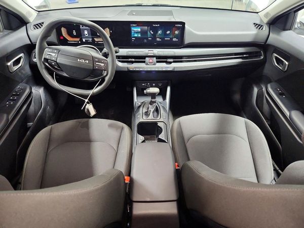 2026 KIA K4 LX, LXS